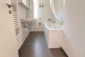 *Selbstbezug* - Sonnige 5-Zimmer-Wohnung in Altschwabing mit zwei Balkonen und EBK – Rheinstr. 18, 80803 Am Luitpoldpark, München – Vorschaubild 14