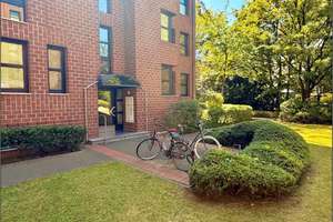 Charmante 3 Raum Wohnung mit toller Raumaufteilung, Sonnenterrasse sowie TG-Stellplatz – Die vollständige Adresse der Immobilie erhältst du vom Anbieter., 40468 Unterrath, Düsseldorf – Vorschaubild 12