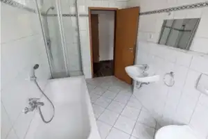 Preiswerte 2-Zimmer-Wohnung in Chemnitz – Bernsdorfer Straße 26, 9126 Chemnitz – Vorschaubild 5