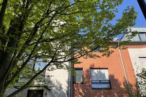 Wohnen auf zwei Ebenen – Maisonette mit sonniger Dachterrasse. – Die vollständige Adresse der Immobilie erhältst du vom Anbieter., 40668 Meerbusch – Vorschaubild 2