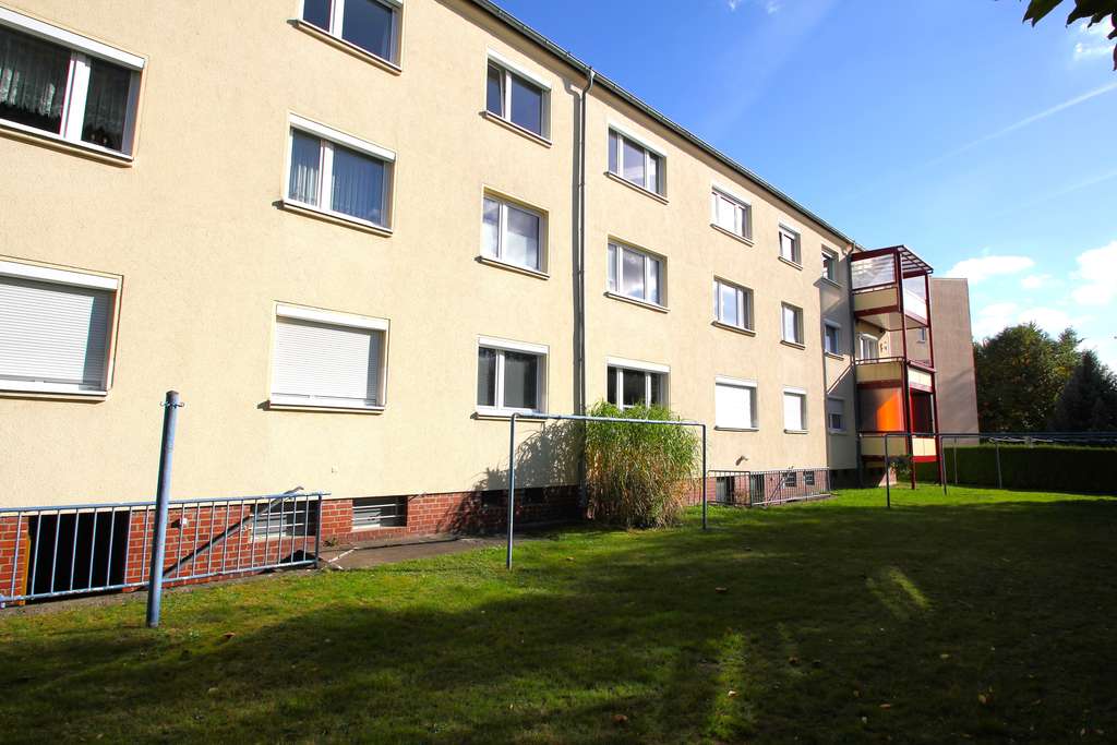 Immobilie in Hohenstein-Ernstthal - +++Renovierte 3-Zimmer Wohnung mit Stellplatz+++ - Bild 1