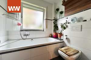 Wohlfühlwohnung als Kapitalanlage. 3 Zimmer
auf 62 m². Neuwertiges Bad, sonnige Terrasse,
Garage. – Schwarzwald-Baar-Kreis – Vorschaubild 6