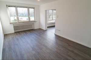 -ANFRAGESTOPP - 4 Zimmer Wohnung mit Durchgangszimmer direkt am Holzhafen mit Balkon und Einbauküche – Am Holzhafen 3, 27570 Bremerhaven – Vorschaubild 2