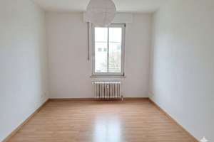 3-Zimmer-Wohnung mit Balkon in München Perlach – Therese-Giehse-Allee 61, 81739 Altperlach, München – Vorschaubild 4