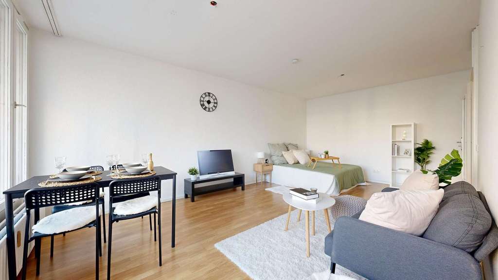 Immobilie in Hohenbrunn - Helle 1-Zimmer-Wohnung mit Loggia & separater Küche in Ottobrunn - Bild 1