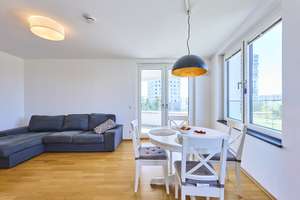 Stilvolle 4-Zimmer-Wohnung mit Loggia  – hell & hochwertig – Die vollständige Adresse der Immobilie erhältst du vom Anbieter., 81379 Thalkirchen, München – Vorschaubild 2