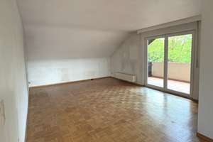 Schöne 4-Zimmer-Dachgeschosswohnung mit zwei Balkonen  – Die vollständige Adresse der Immobilie erhältst du vom Anbieter., 70563 Österfeld, Stuttgart – Vorschaubild 2