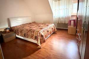 Attraktives Zweifamilienhaus in Toplage von Hedelfingen – Zwei Wohneinheiten mit Garten und Garage! – Stuttgart – Vorschaubild 7