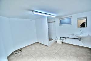 Property thumbnail 23