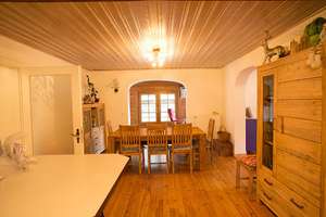 Reitanlage mit Stall und schönen Landhaus in St. Ingbert-Hassel zu verkaufen. – Die vollständige Adresse der Immobilie erhältst du vom Anbieter., 66386 Sankt Ingbert – Vorschaubild 9