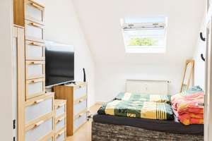 Heute: Im Jugendstil mit hohen Decken leben!!!! Nahe Bilk S und Düsseldorf Arcaden – 40233 Bilk, Düsseldorf – Vorschaubild 12