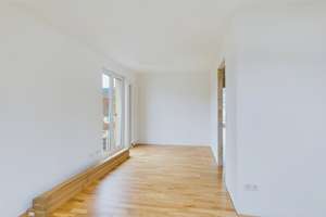 KLIMATISIERTE DG-WOHNUNG in TOP-QUALITÄT nur für KURZZEITVERMIETUNG – Die vollständige Adresse der Immobilie erhältst du vom Anbieter., 71384 Weinstadt – Vorschaubild 12