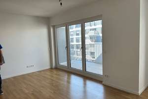 Stilvoll leben: Helle 2-Zimmer-Wohnung – Fußbodenheizung & Einbauküche inklusive – Robert-Bosch-Straße 18 B, 64293 Darmstadt-Nord, Darmstadt – Vorschaubild 2