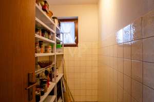 Gepflegtes Einfamilienhaus mit Kamin, Sauna & Garten in Suhl-Neundorf – Die vollständige Adresse der Immobilie erhältst du vom Anbieter., 98527 Neundorf, Suhl – Vorschaubild 21