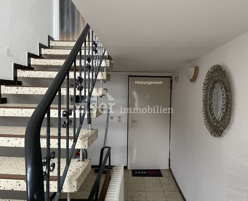 Immobilie in Rheinhausen - Bezugfreies Haus mit viel Gestaltungsmöglichkeit und großem Garten! - Bild 4