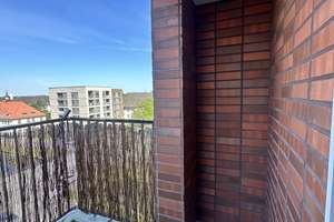Zuhause mit drei Zimmern und Balkon in Hamburg Jenfeld – Die vollständige Adresse der Immobilie erhältst du vom Anbieter., 22045 Jenfeld, Hamburg – Vorschaubild 2