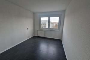 **JETZT EINZEIHEN** 3-Zimmer-Wohnung // Balkon // DG // Bad mit Wanne // ab sofort – Andromedaweg 21, 4205 Grünau-Nord, Leipzig – Vorschaubild 6