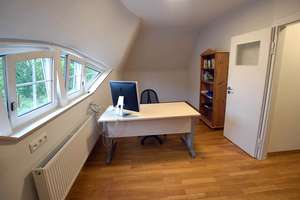 Charmantes 4-Zi-Einfamilienhaus mit Einbauküche, großem Garten und Garage – Die vollständige Adresse der Immobilie erhältst du vom Anbieter., 63762 Großostheim – Vorschaubild 8