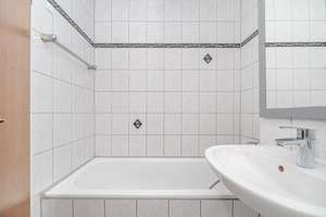 Bezugsfreie 3-Zimmer-Wohnung im 13. Obergeschoss mit zwei Balkonen und Alpenblick – Mauthäuslstraße 39, 81379 Obersendling, München – Vorschaubild 12