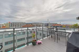 Skyline Vibes in GoHo – Loft mit Postkartenpanorama – Die vollständige Adresse der Immobilie erhältst du vom Anbieter., 90443 Gostenhof, Nürnberg – Vorschaubild 5