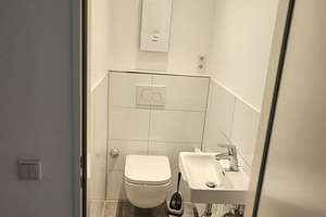 Sonnige 3 Zi-Whg. mit Süd-Balkon, Parkett, hochwertige Renovierung – 40217 Friedrichstadt, Düsseldorf – Vorschaubild 17