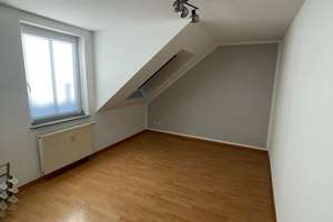 **Wunderschöne Maisonette im Herzen der Stadt**Balkon**Einbauküche** – Saalgasse 14, 65183 Mitte, Wiesbaden – Vorschaubild 8