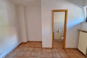 Viel Platz, viel Fläche, viele Möglichkeiten - RMH in exzellenter Lahe – Isaraustraße 48, 82538 Geretsried – Vorschaubild 6