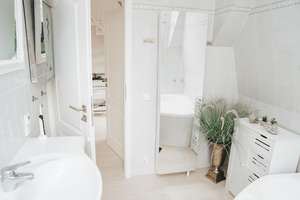 Luxuriöse Altbauvilla trifft modernen Wohnkomfort mit privater Gartenidylle mitten in Hamburg – Brockdorffstraße 46, 22149 Rahlstedt, Hamburg – Vorschaubild 27