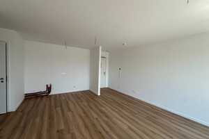 OHNE WBS - Erstbezug, sofort verfügbar - helle 2 Zimmer Wohnung mit Balkon sucht Sie! – Anne-Frank-Straße 10, 12524 Berlin – Vorschaubild 5