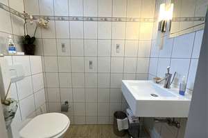 Gepflegte und helle Bungalowhälfte, ca. 170,00 m² Wohnfläche, ca. 667,00 m² Grundstück in Ehestorf – Die vollständige Adresse der Immobilie erhältst du vom Anbieter., 21224 Rosengarten – Vorschaubild 4