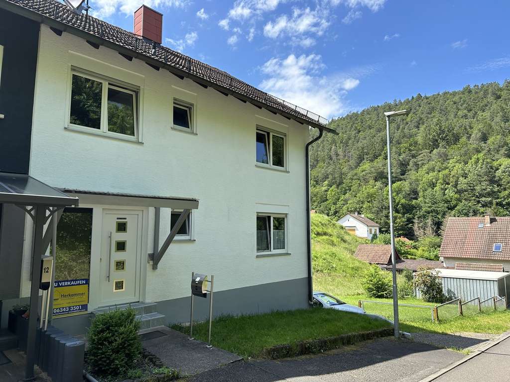 Immobilie in Schönau - Haus/Doppelhaushälfte mit 2 getrennten Wohnungen-zur Alleinnutzung oder für 2 Parteien - Bild 2
