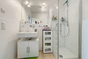 Exklusives Wohnen mit Rheinblick! Möbliertes Appartement in Köln/ Bayenthal – Die vollständige Adresse der Immobilie erhältst du vom Anbieter., 50968 Bayenthal, Köln – Vorschaubild 11