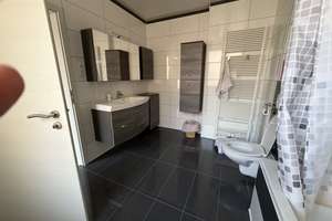 Großzügige 4,5-Zimmer-Wohnung – ca. 148 m² | optional erweiterbar – Die vollständige Adresse der Immobilie erhältst du vom Anbieter., 97631 Bad Königshofen im Grabfeld – Vorschaubild 11