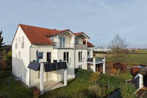 Sonnige drei Zimmer Wohnung mit großzügigen Balkon – Die vollständige Adresse der Immobilie erhältst du vom Anbieter., 85049 West, Ingolstadt – Vorschaubild 1