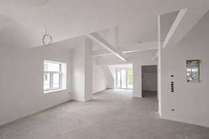Dachgeschosswohnung mit zwei Balkonen in der denkmalgeschützten Löwenburg – 40629 Ludenberg, Düsseldorf – Vorschaubild 6