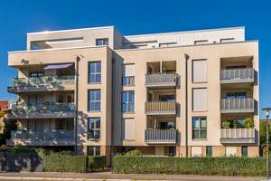 Gepflegte 2-Zimmer-Wohnung mit Balkon und Kfz-Stellplatz in Dresden-Gruna