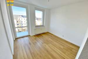 *Attraktive 3-Raum-Dachgeschosswohnung mit Balkon – ideal für Eigennutzer & Kapitalanlager* – Frankenberger Straße 85, 9131 Hilbersdorf, Chemnitz – Vorschaubild 8