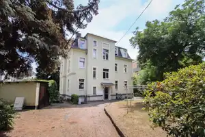 Top-Gelegenheit: Vollvermietetes MFH mit großem Garten in ruhiger Wohnlage von Radebeul – Meißen (Kreis) – Vorschaubild 1