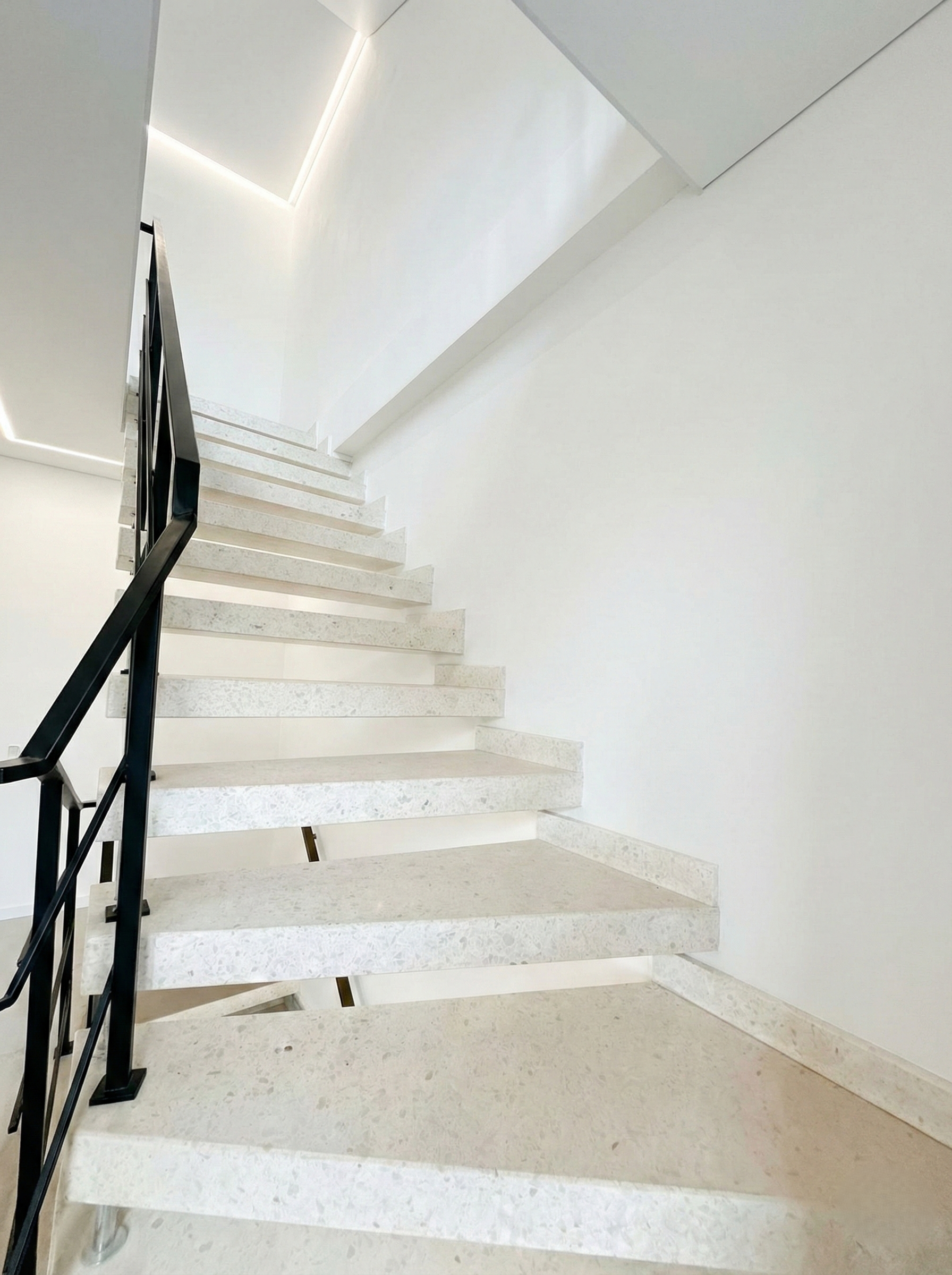 Immobilie in Herschberg - Entkerntes Massivhaus mit neuem Dach und Heizung! - Bild 1