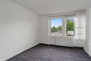 Property thumbnail 19