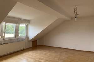 Reihenmittelhaus in absolut ruhiger Lage von Wiesbaden-Igstadt mit unverbautem Fernblick! – An der Allee 35, 65207 Igstadt, Wiesbaden – Vorschaubild 39