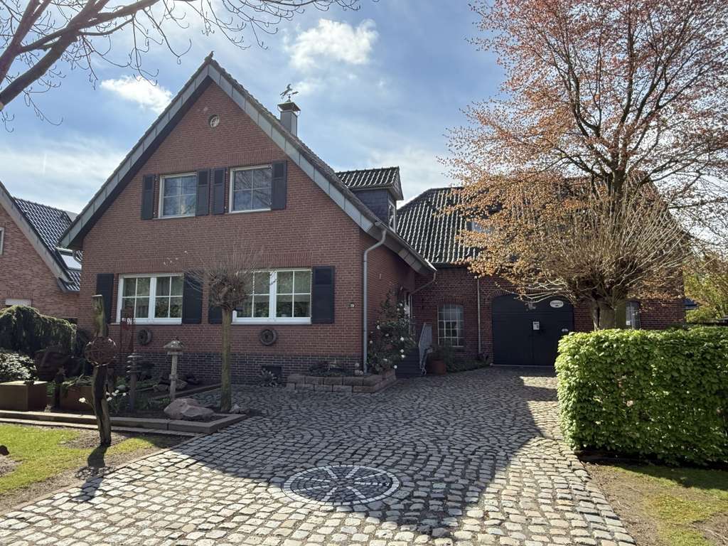 Alte Schmiede mit Wohnhaus und Einliegerwohnung nebst idyllischem Garten in Kleve-Donsbrüggen