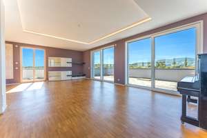 Panorama pur: Großzügige Penthousewohnung auf der Marbachshöhe – Die vollständige Adresse der Immobilie erhältst du vom Anbieter., 34131 Bad Wilhelmshöhe, Kassel – Vorschaubild 10