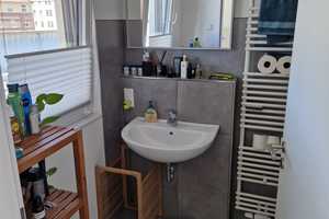 Geschmackvolle 2-Raum-Terrassenwohnung mit Balkon und EBK in Bonn – Haydnstraße 59, 53115 Bonn – Vorschaubild 5