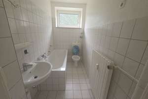 Sanierte 2-Zimmer-Wohnung in Düsseldorf-Reisholz – 40599 Reisholz, Düsseldorf – Vorschaubild 8