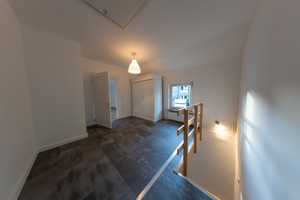 Gemütliches Haus mit Garten im Herzen von Eiserfeld | WG-geeignet | Renoviert | Altbau – In der Enke 2, 57080 Siegen-Wittgenstein (Kreis) – Vorschaubild 2