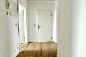 Charmante 2-Zimmer-Wohnung im 2. OG in Magdeburg-Ottersleben – Richard-Dembny-Straße 33, 39116 Ottersleben, Magdeburg – Vorschaubild 1