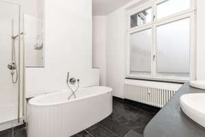 Stilvoller Altbaucharme von 1901 – Traumwohnung in prachtvollem Gründerzeitaltbau – Uhlandstraße 45, 10719 Wilmersdorf, Berlin – Vorschaubild 30