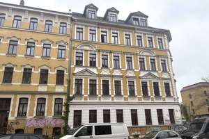 Helle Dachgeschosswohnung in ruhiger Lage am Auwald