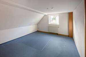 Familienfreundliches Einfamilienhaus mit Kamin, Doppelgarage und großem Garten – Die vollständige Adresse der Immobilie erhältst du vom Anbieter., 89312 Günzburg – Vorschaubild 21